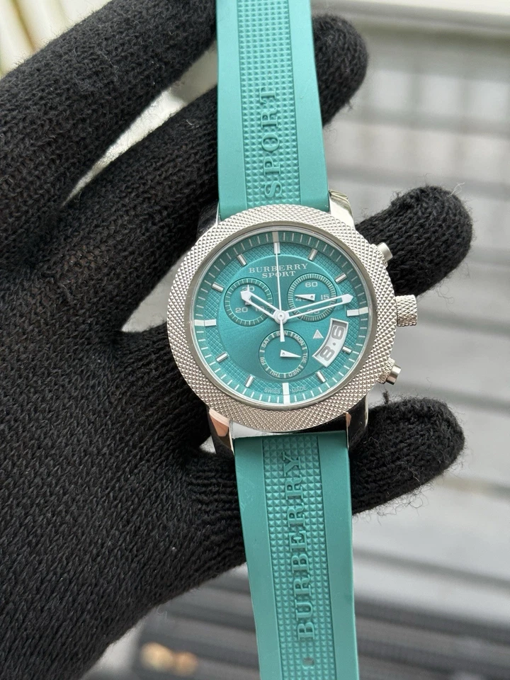 博柏利 Aquablue 运动不锈钢橡胶男士腕表 — 第 3/4 张图片