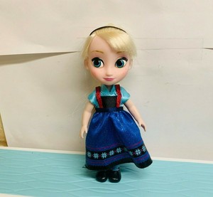 mini elsa doll