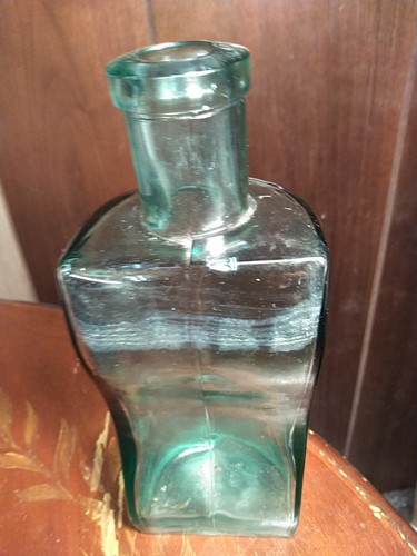 Vintage MCM 8" Tall Gao Mi Wavy Green Glass Vase Bottle - One Only Stamped # 8 - Picture 5 of 7