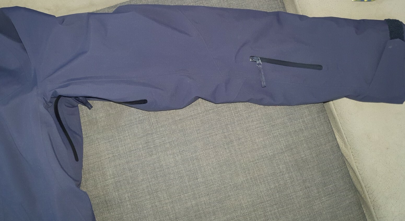 ARC'TERYX Giacca da sci isolata Arcteryx Tiya impermeabile Gore Tex rara XL nuova con difetto