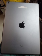 Apple iPad 7th Gen 32GB Wi-Fi 3F835LL/A - Space Gray MANAGED AND CRACKED GLASS