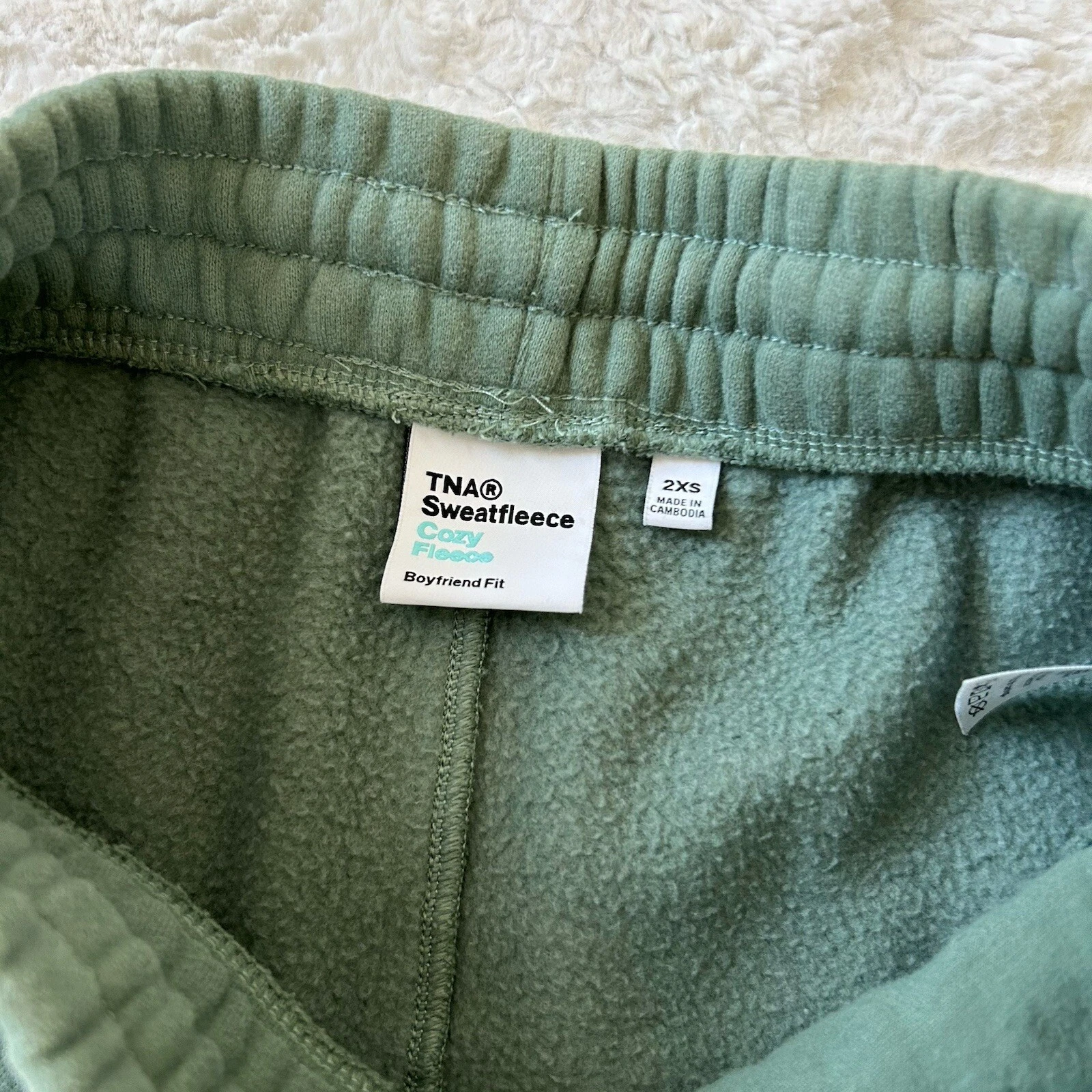 aritzia cozy fleece boyfriend tna sweatpants