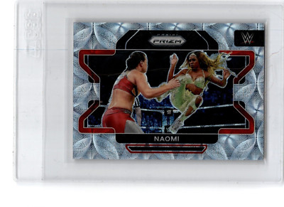 2022 Panini WWE Prizm Premium Box Set Scope /199  Naomi