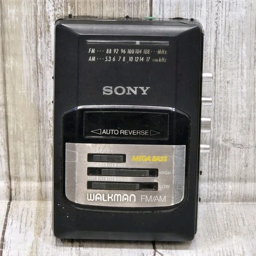 VTG Sony Walkman WM-AF50 Mega Bass Cassette Player Radio- For Parts/ Not Working