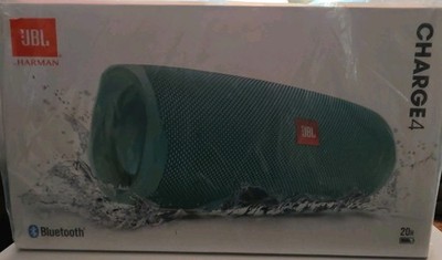 JBL Charge 4 Bluetooth Wireless Connectivity Portable Speaker - Green
