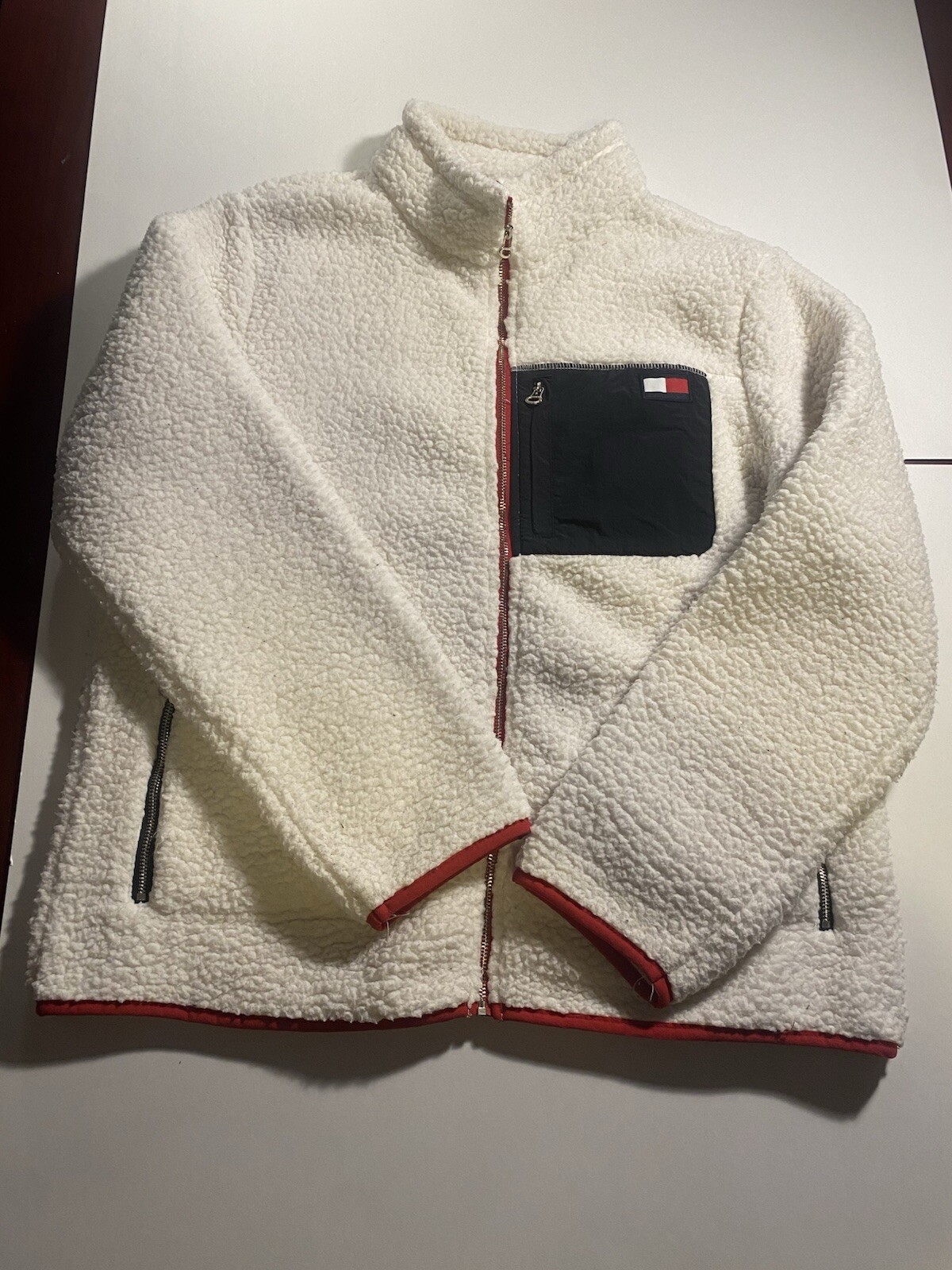 Tommy Hilfiger Womens Large Fleece Zip Jacket with Big Logo and Zippered Pockets