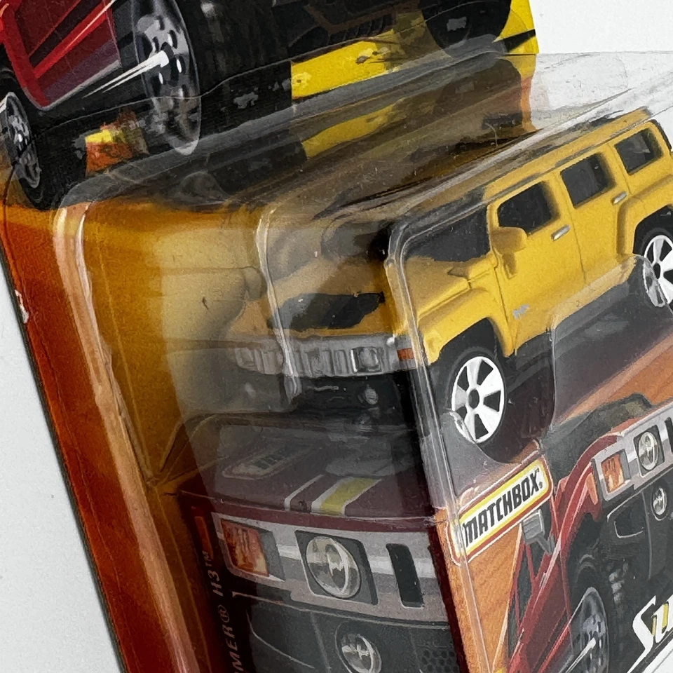 Matchbox Superfast 2005 Hummer H3 Yellow SUV ROW International New - Image 3 of 4