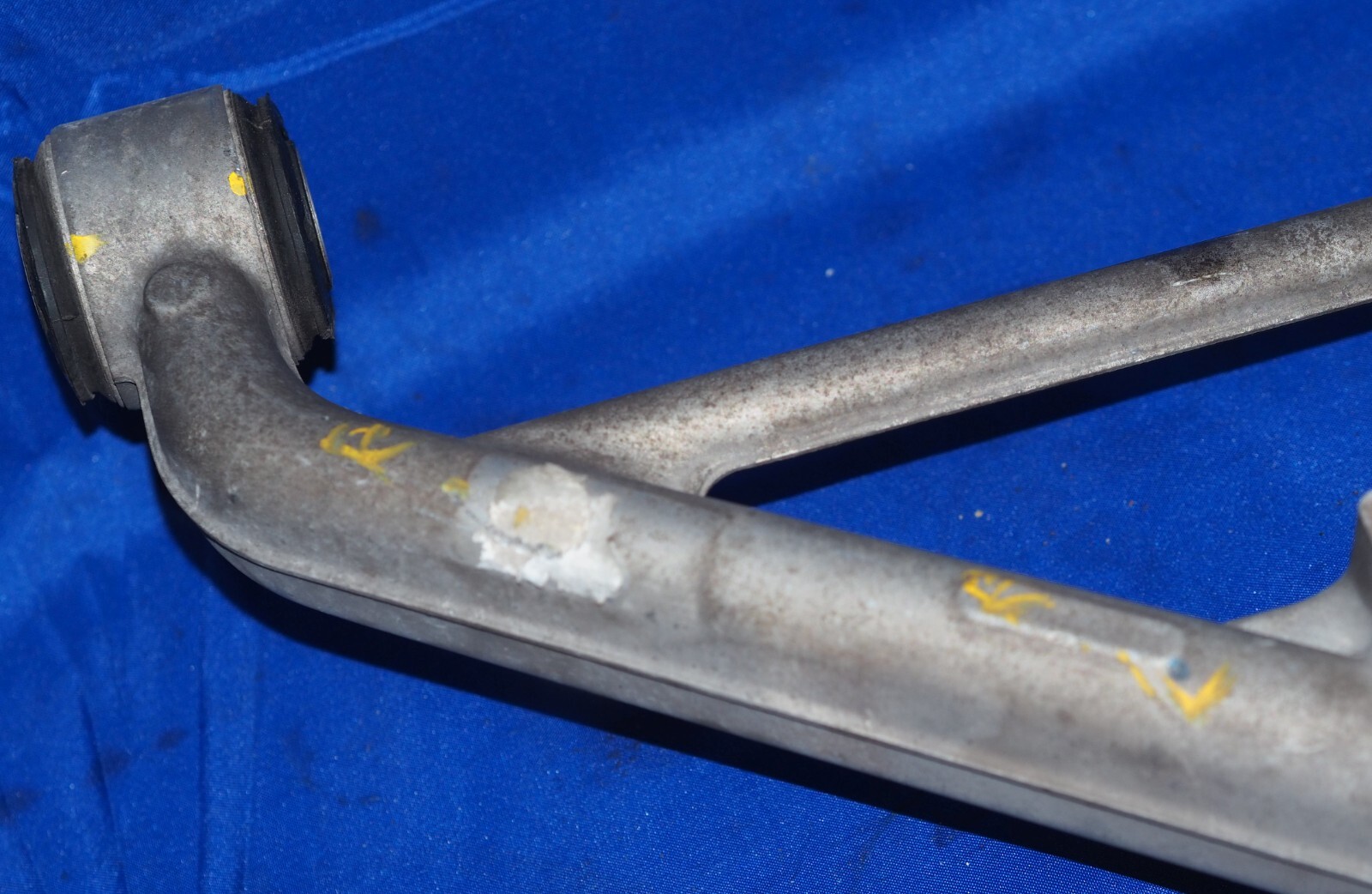2010-2020 Aston Martin Rapide Rear Left Lower Control Arm OEM Nice! W/Warranty