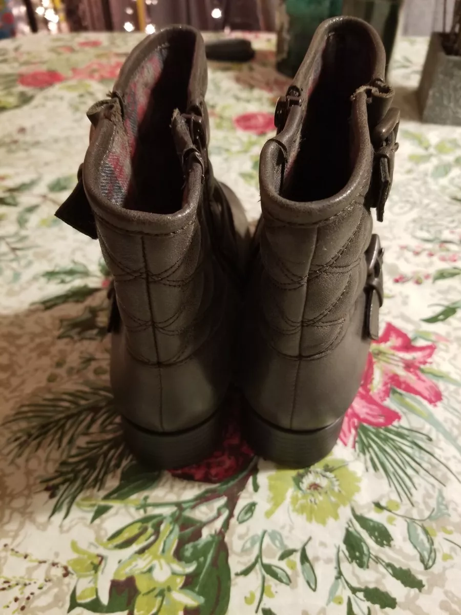 Comfortiva hotsell selas bootie