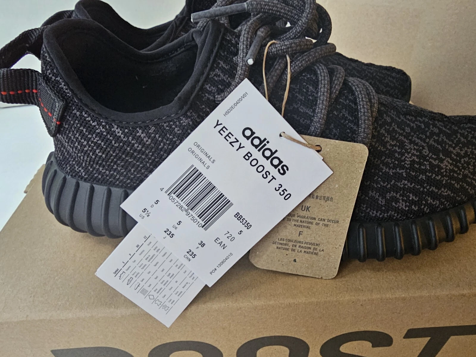 NUOVO Adidas Classic Yeezy boost 350 V1 Pirate Black 2023 ?PREZZO AFFARE UK5 EU38