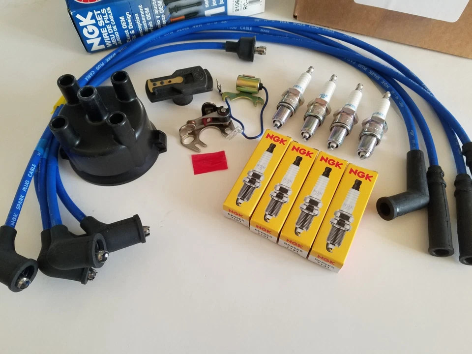 Bujías y cables NGK, tapa, puntos de rotor y condensador aptos para Datsun 610 620 710, SX Foto 4 de 4