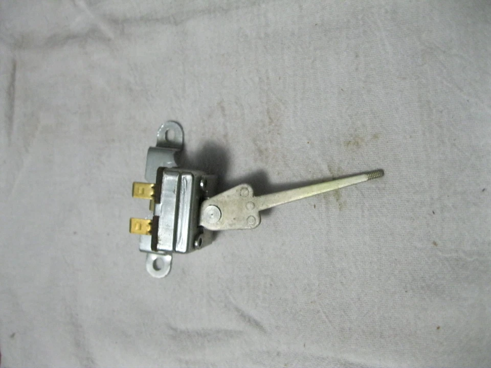 Переключатель вентилятора отопителя 1955 Ford Fairlane, магистраль, оригинальный производитель, новый из старых запасов, B5A-18578-C - Изображение 3 из 4