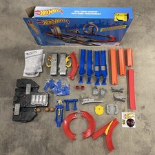Hot Wheels Track Builder Total Turbo Takeover Track Set BGX89 COMPLETE