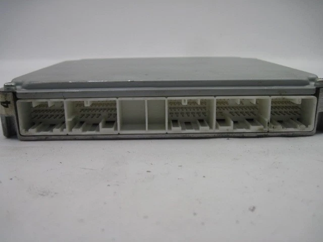 Computadora ECU ECM SCION TC 2005 05 2006 06 Auto 646826 Foto 3 de 4