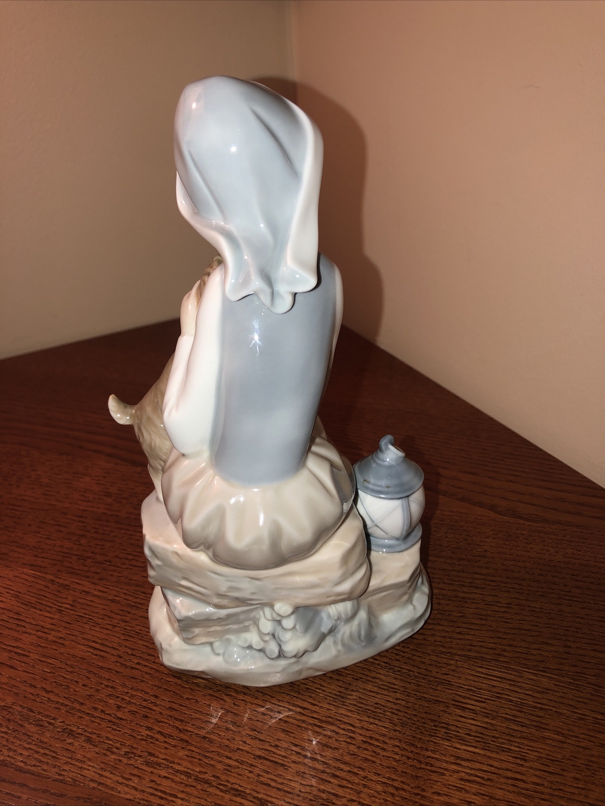 Picture 4 of 11