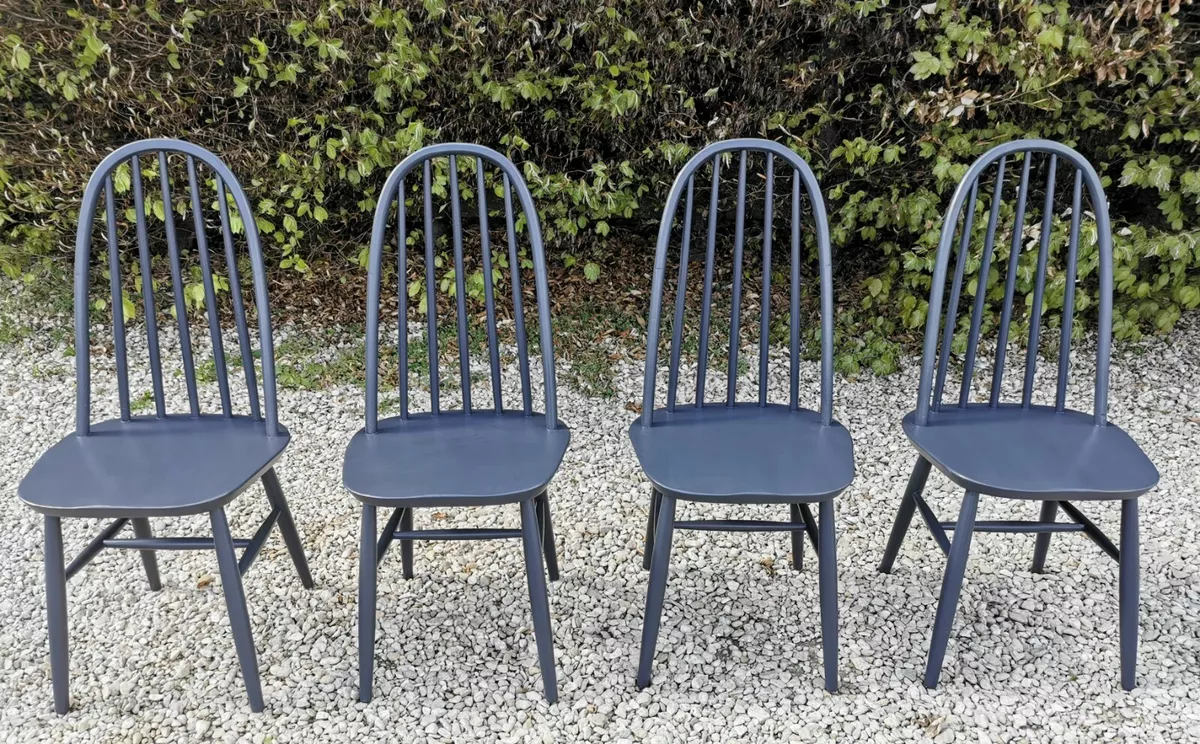 Black 2024 ercol chairs
