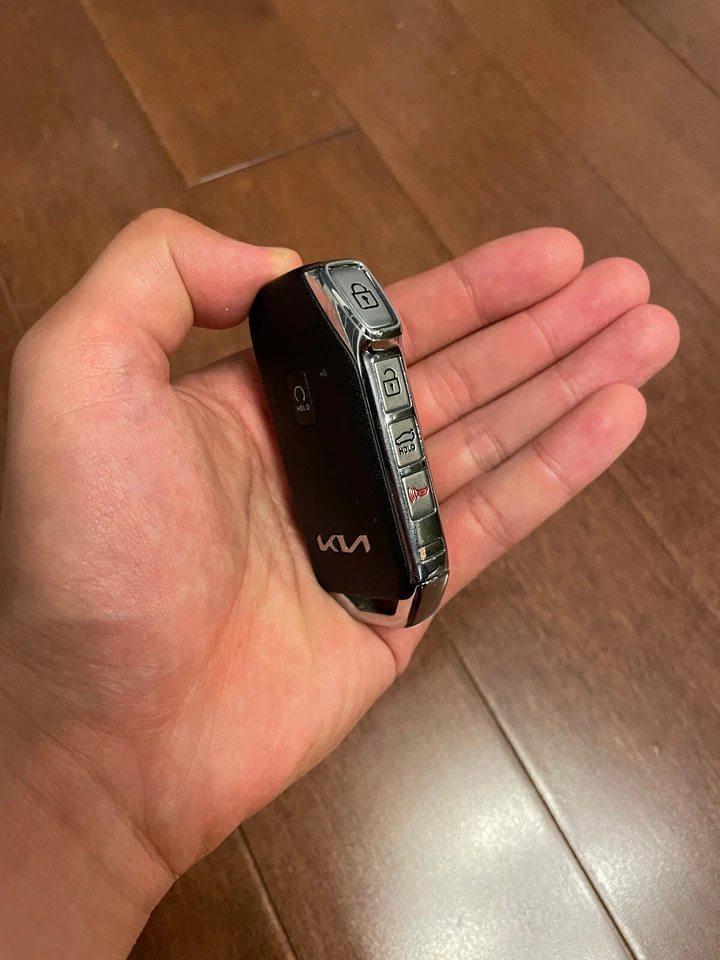 GENUINE KIA STINGER KEY REMOTE FOB 4 BUTTONSTQ8-FOB-4F46 433MHz  - Image 2 of 3