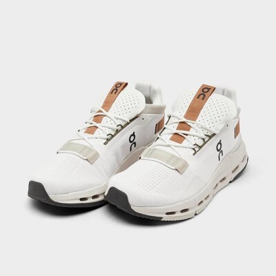 WOMEN'S ON CLOUDNOVA 2.0 RUNNING SHOES IVORY/SANDSTONE