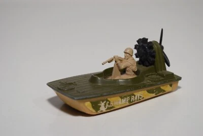 B10 1:64 3 INCH MATCHBOX LESNEY 30 SWAMP RAT BOAT ARMY EXCELLENT ÉTAT 3 - Photo 1/4