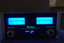 McIntosh MHA100 BLACK