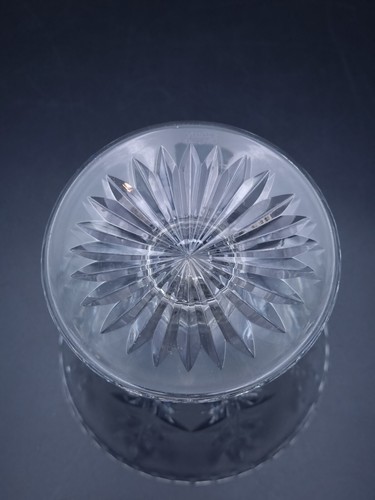 Stuart Crystal 15 cm Footed Vase - Picture 4 of 6