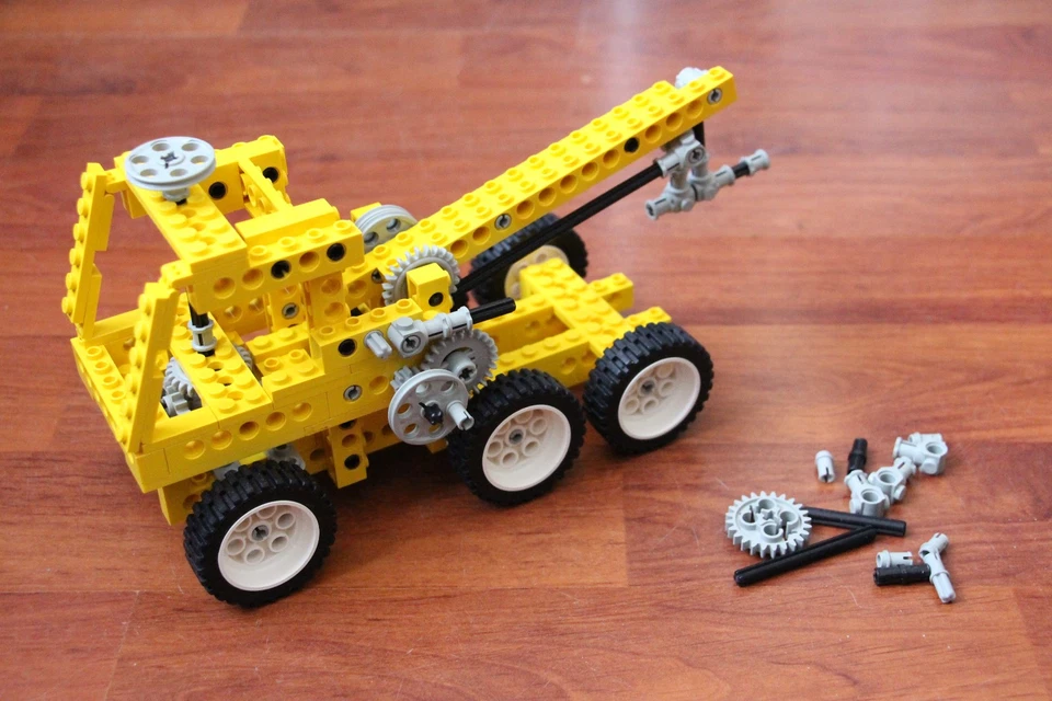 LEGO Technic 8034 Universal Building Set