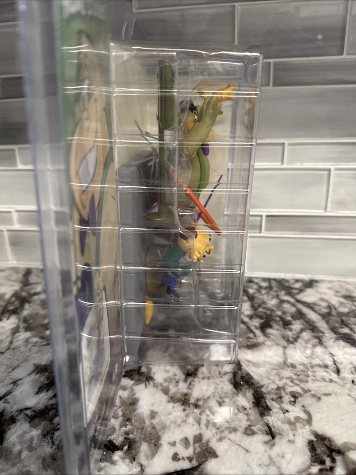 McFarlane Toys Magilla Gorilla Action Figure, Hanna-Barbera Series 2 New 2006 - Image 4 of 4