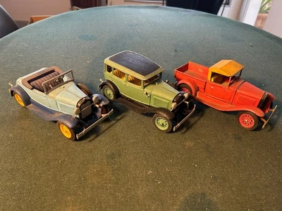3 MINIATURES EN METAL MADE IN USA HUBLEY AU 1/18ème LOT 4 - Bild 1 von 2