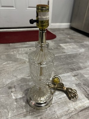 This Item Is A Vintage Table Lamp Featuring A Clear Cut Crystal Or Pressed