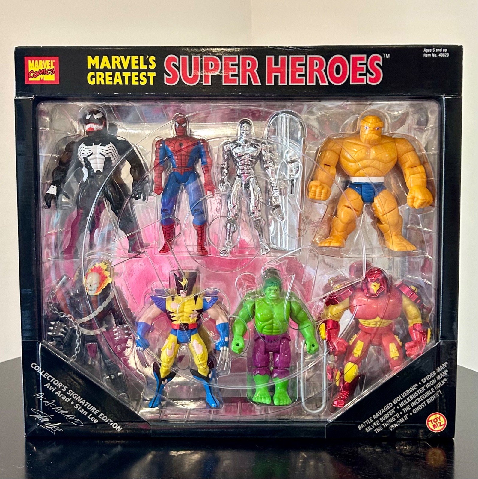 Marvel Comic Super Heroes Collector's Signature Edition Set of 8 NIB ToyBiz ‘95