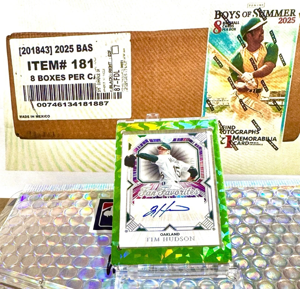 Panini Boys of Summer 2025 Tim Hudson #24 favoritos de los fanáticos automático/99 Oakland A's Foto 2 de 3