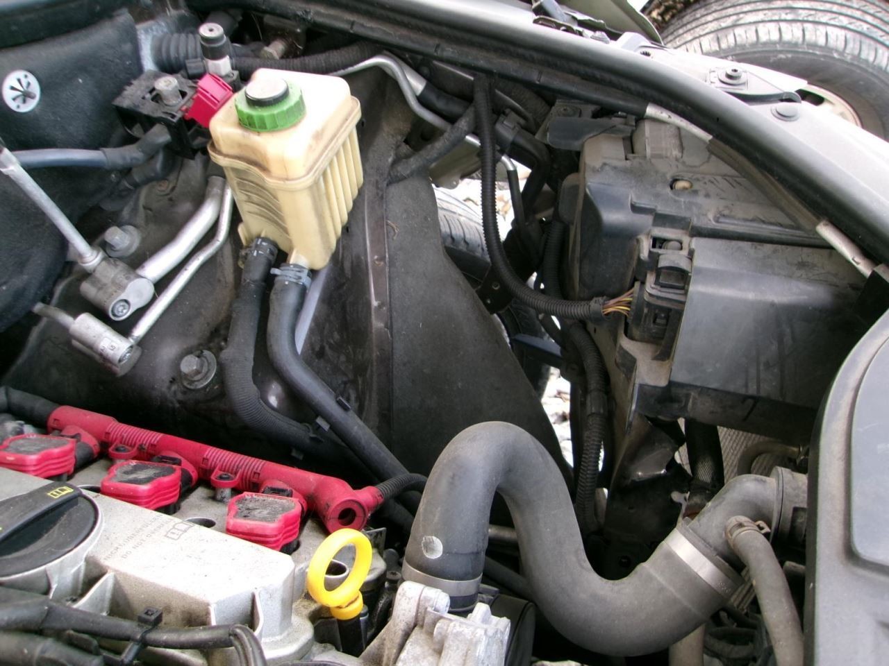 Coolant Reservoir Fits 08-15 AUDI R8 2190032