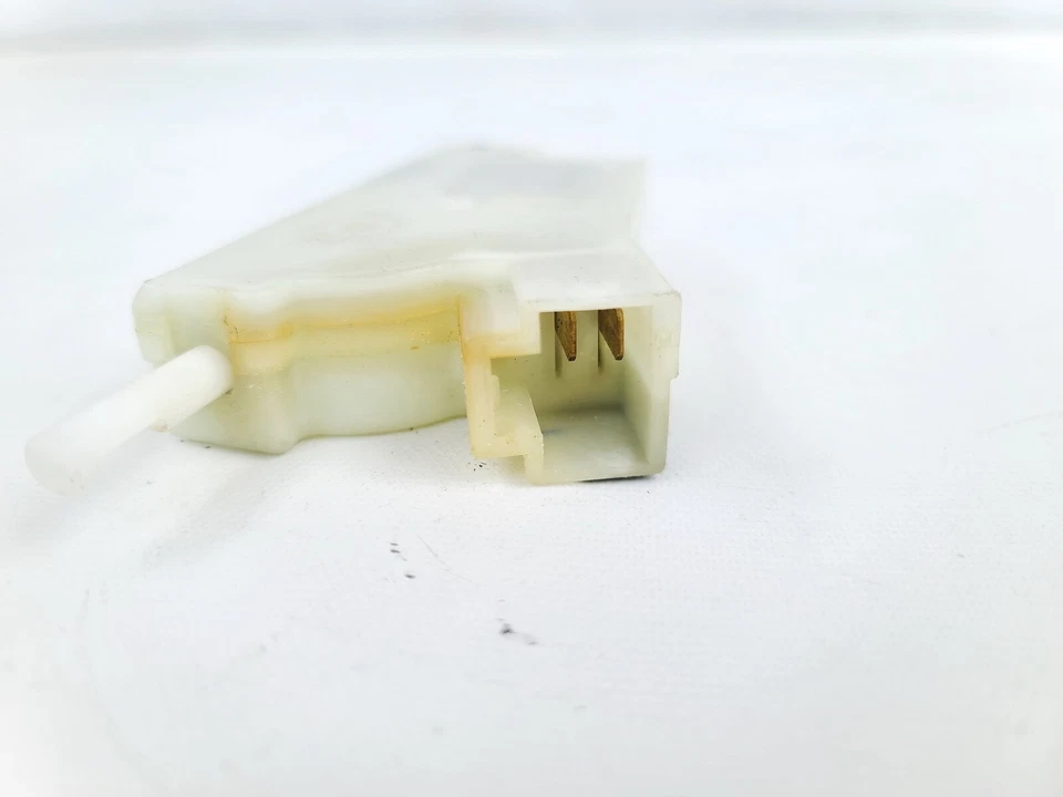 13-20 INFINITI JX35 QX60 TANQUE DE COMBUSTIBLE LLENADO TAPA LIBERACIÓN CERRADURA ACTUADOR OEM Foto 4 de 4