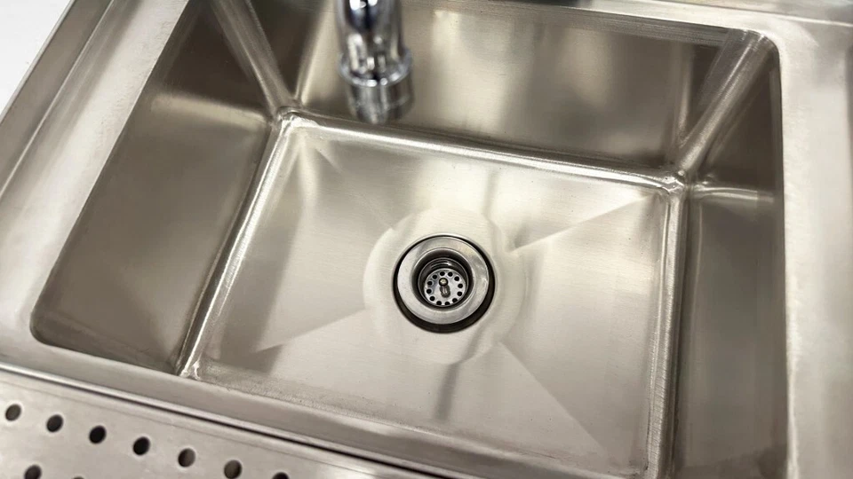 NOVO 18" x 22" Undercounter Bar Pia Mixology Station Torneira Aço Inoxidável NSF - Imagem 2 de 4