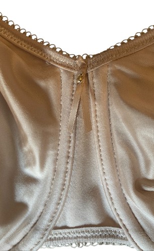 Wacoal Basic Beauty Bra Sz 34DDD Beige Underwire Full Figure Seamless 855192 EUC - Picture 3 of 7
