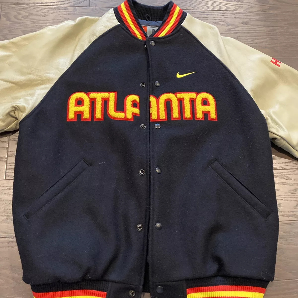 Nike VTG 90s Wool Letterman Varsity Jacket Mens Atlanta Hawks Rare Dead  Stock M