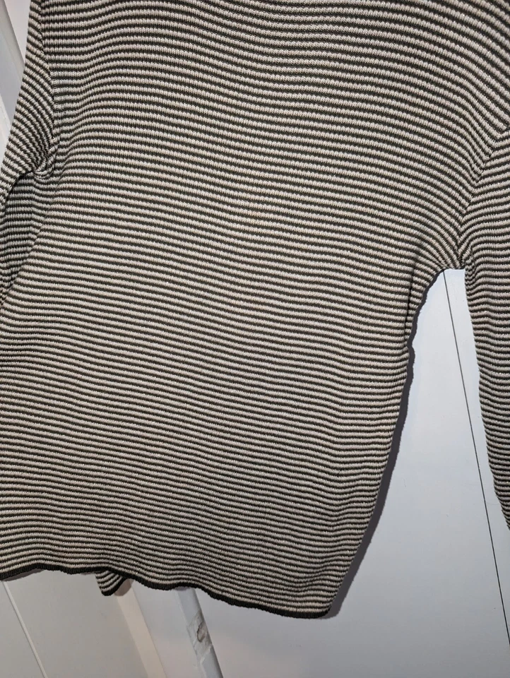 Suéter Dolce & Gabbana Vintage Años 90 Talla XL Verde Beige Rayas Algodón Cuello Redondo Foto 3 de 4