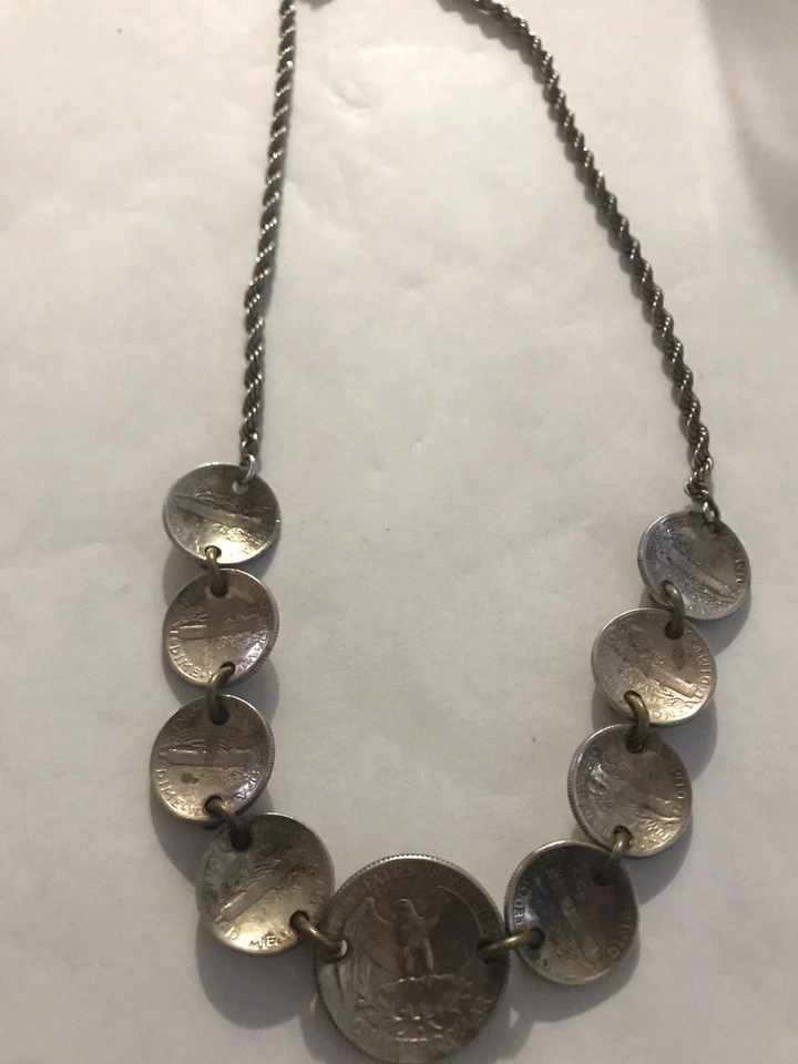 Collar moneda antigua plata 1 cuarto y 8 centavos Foto 3 de 4