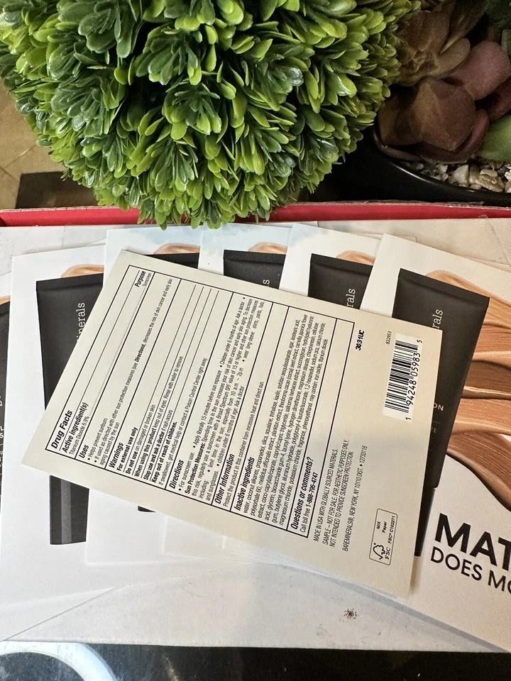 7x Bare Mineral Complexion Rescue Matte Does More Sample Cards. - Image 4 of 4