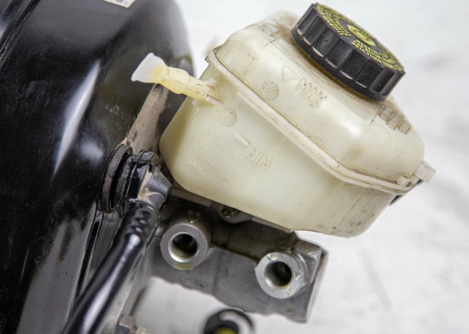 Усилитель тормозов 12-15 BMW 328i 320i xDrive 6798422 от оригинального производителя - Изображение 3 из 4