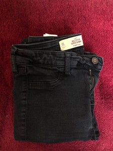 hollister high waisted skinny jeans
