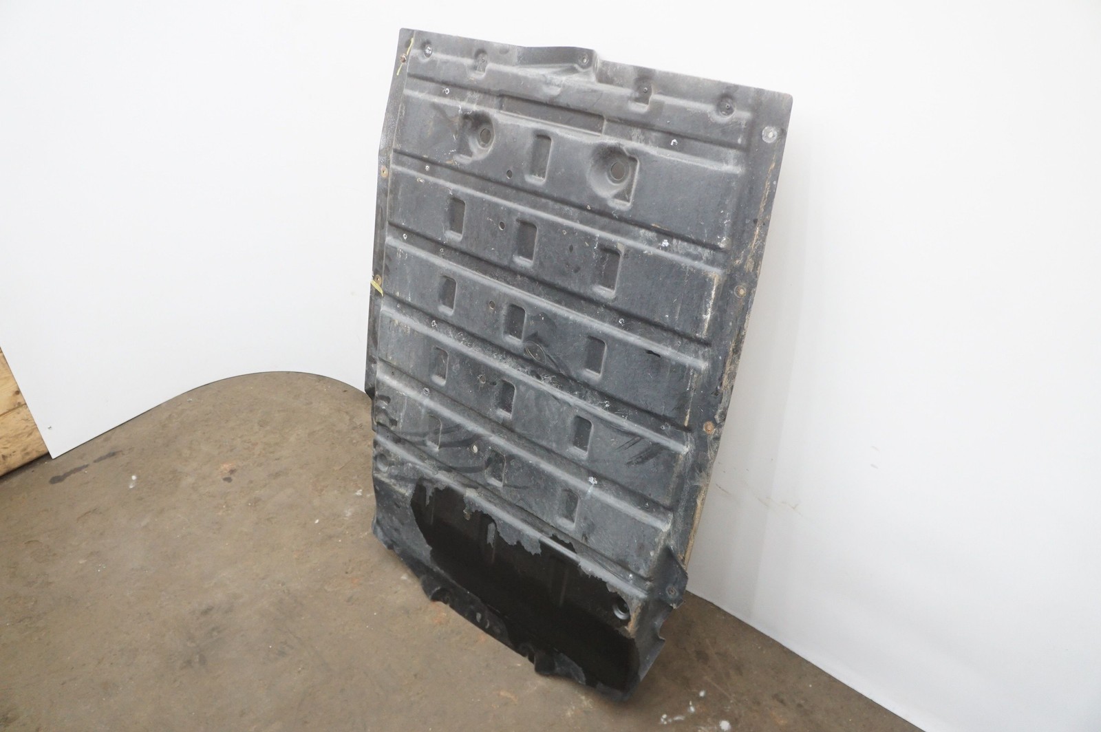 Front Underbody Skid Plate Panel OEM 51717176390 Rolls Royce Phantom Vii 2006