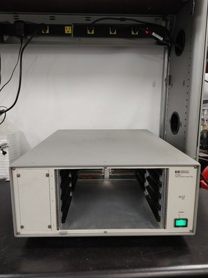 HP HEWLETT PACKARD E1725A Time Interval Analyzer Chassis Only