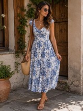 Reformation Floral Dress Size 6 Blue White Cottagecore Smocked Back Romantic