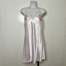 Vintage 90s Val Mode Light Pink with Lace Satin Mini Slip 