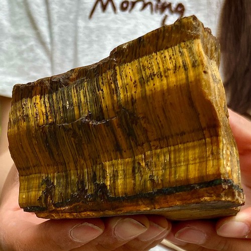 1.88LB Natural tiger's Eye rough raw stone rock specimrn madagescar - Picture 9 of 12