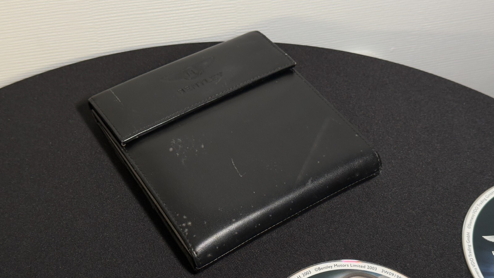 OEM 2003 Bentley Continental GPS NAV CD Set & Bentley Leather Pouch FULL SET