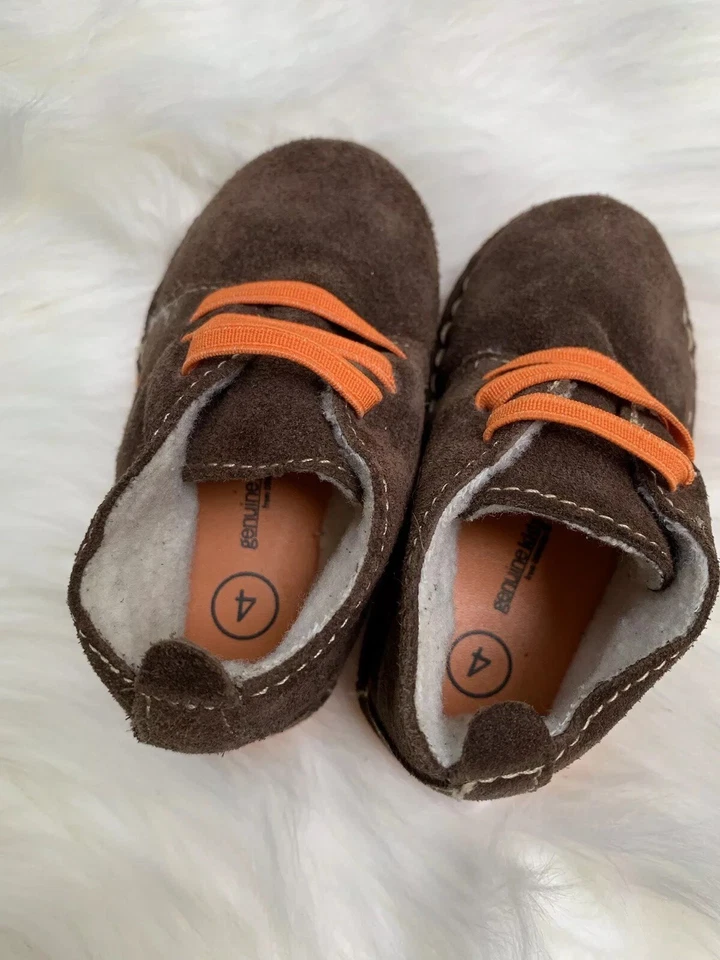 Genuine Kids Toddler Boy  faux Suede Fashion Boots Brown from OshKosh Size 4 - Image 4 of 4
