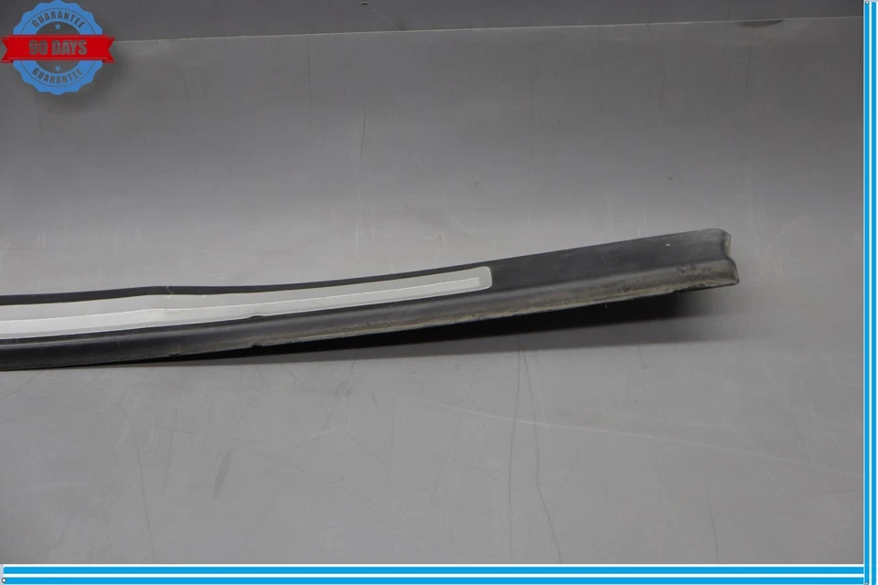 09-13 Audi A3 Preium Frontal Derecho Pasajero Lado Exterior Alféizar Tira Fabricante Original Foto 4 de 4