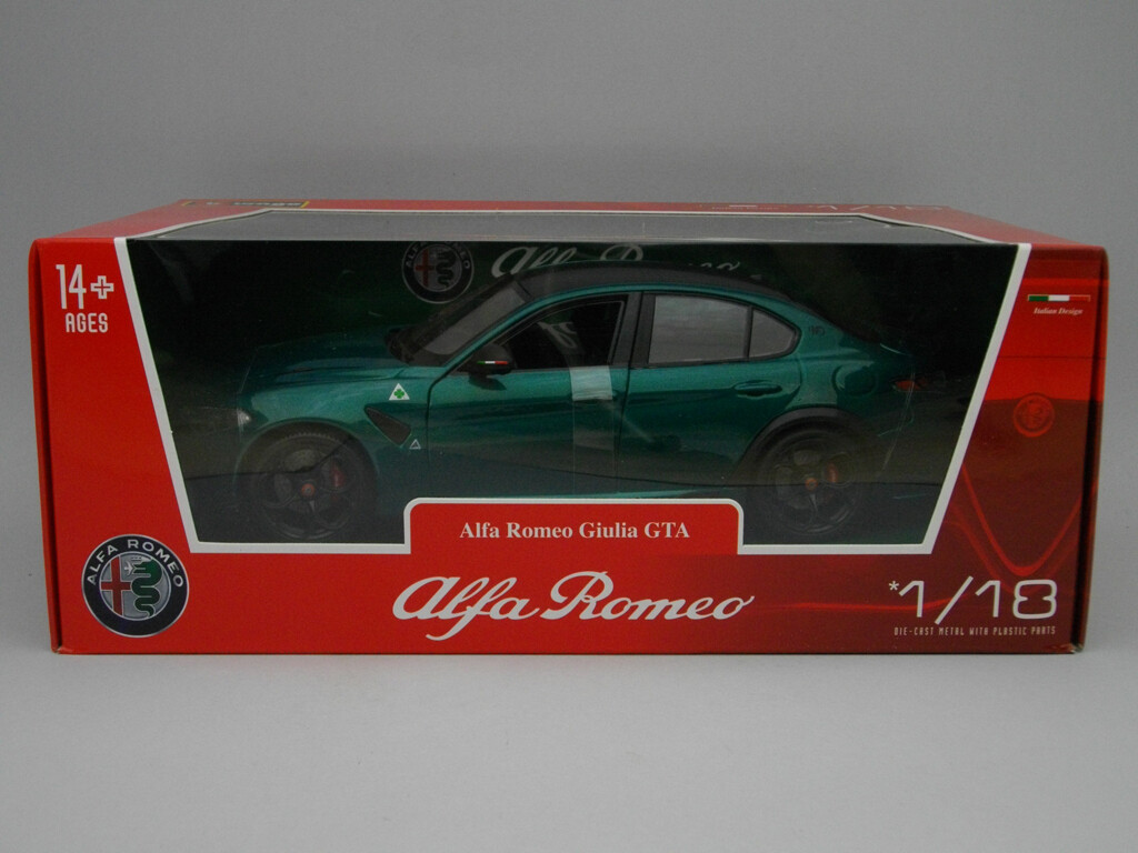Alfa Romeo Giulia GTA - Burago 1:18 - BU11048GR